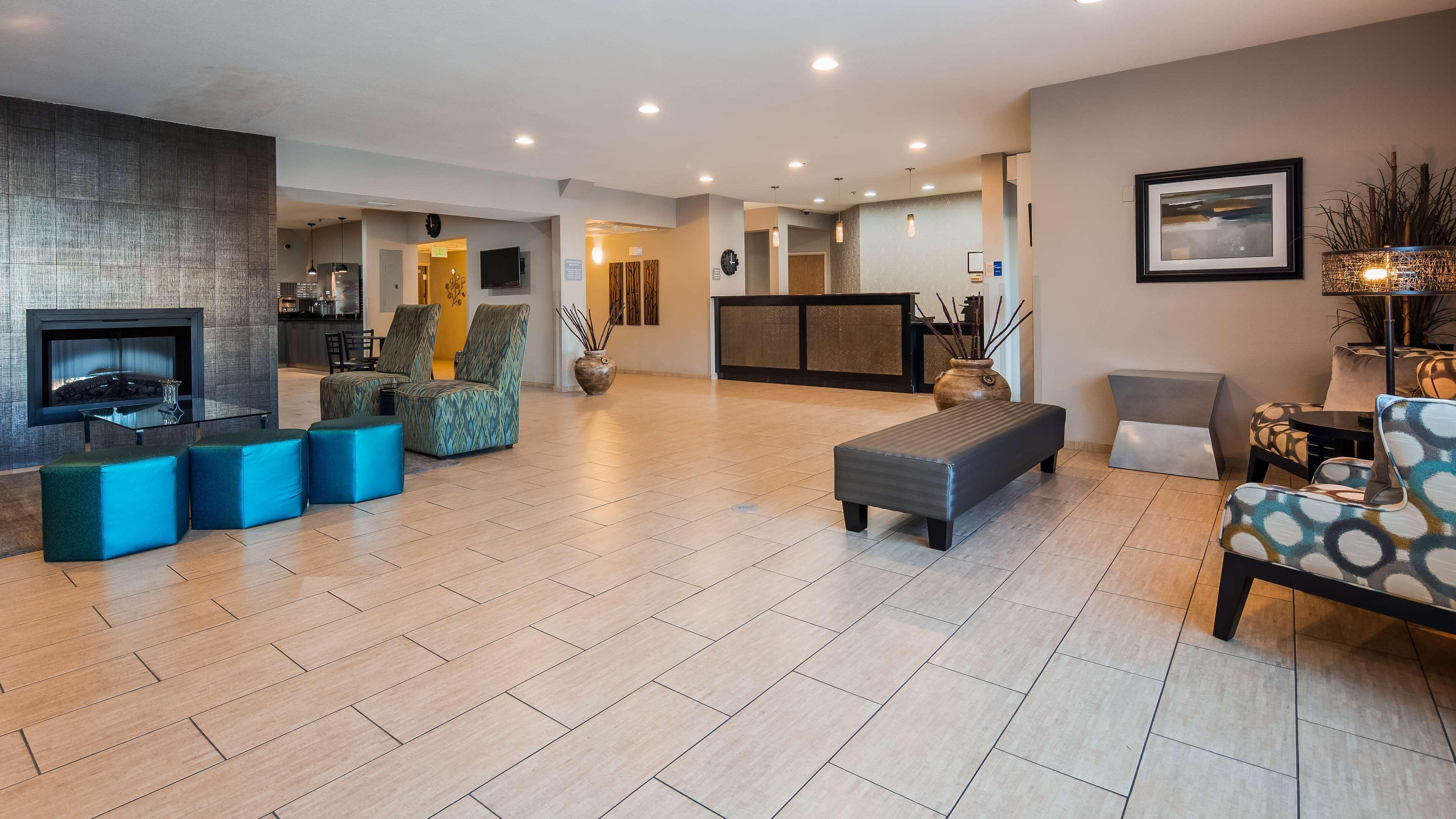 Best Western Plus Peppertree Airport Inn Airway Heights Bagian luar foto